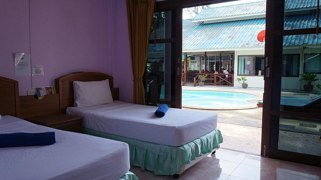 Siraya Beachfront Resort Ko Pha Ngan Room photo